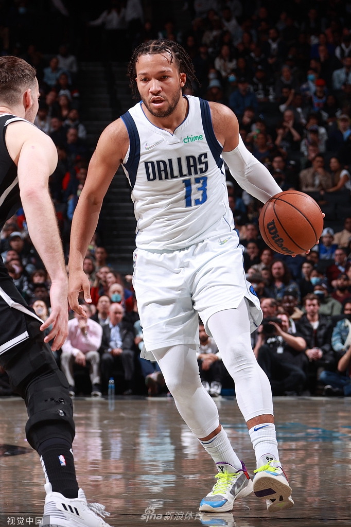 [NBA]独行侠113-111篮网 丁威迪绝杀