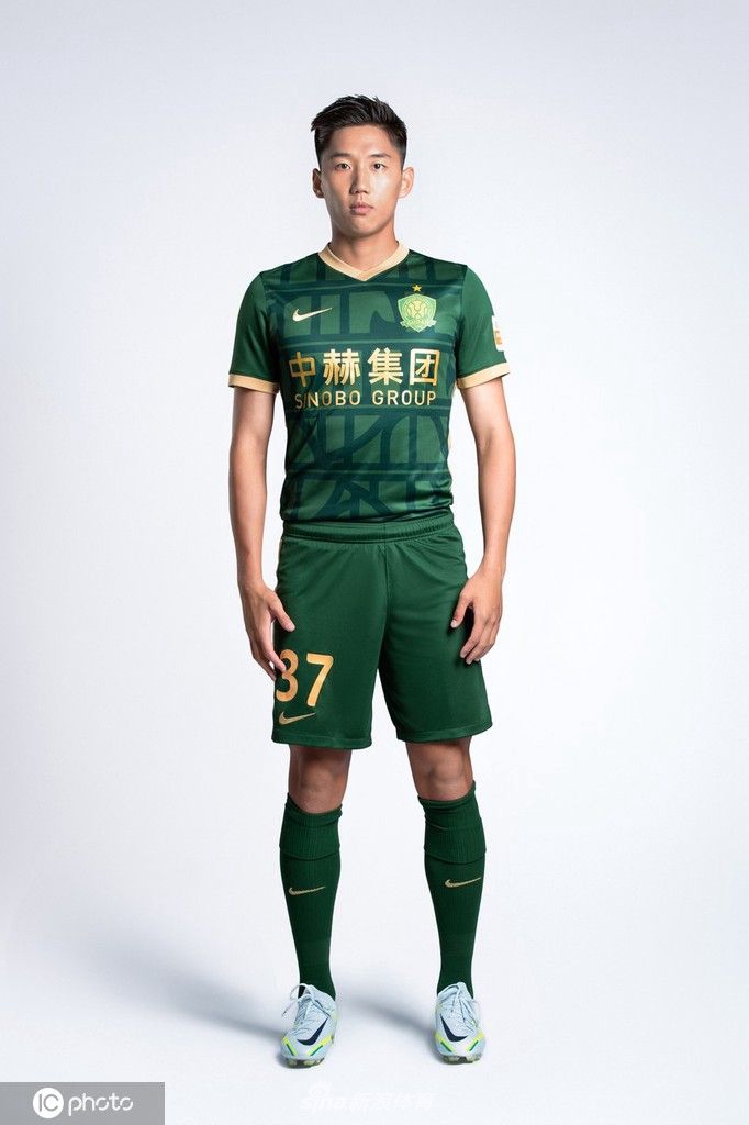 北京国安拍摄写真