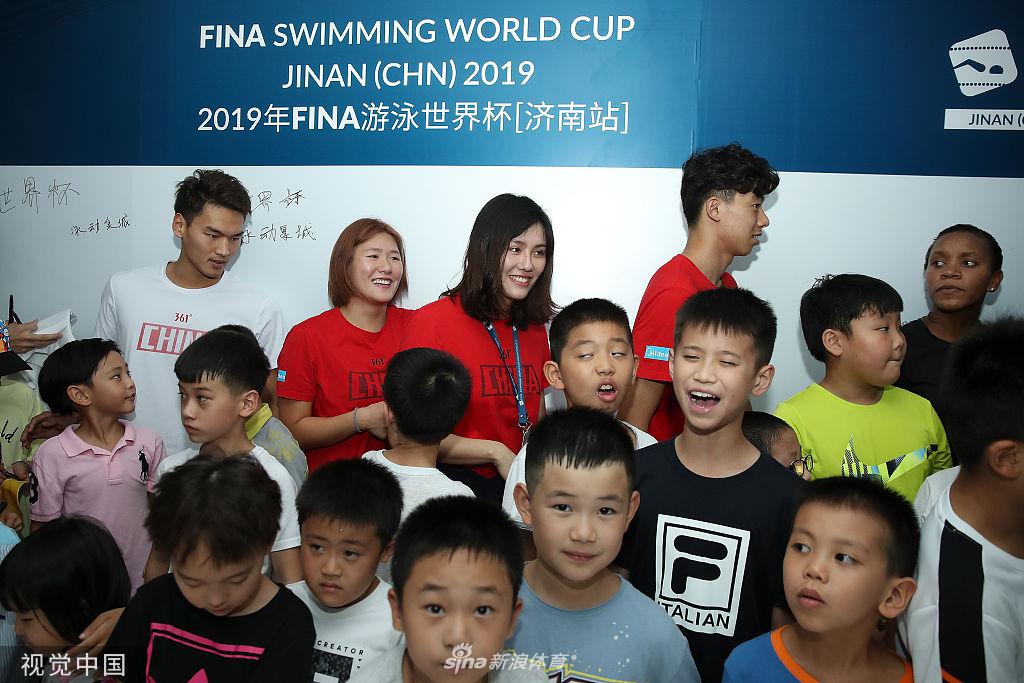 刘湘叶诗文亮相世界杯济南站