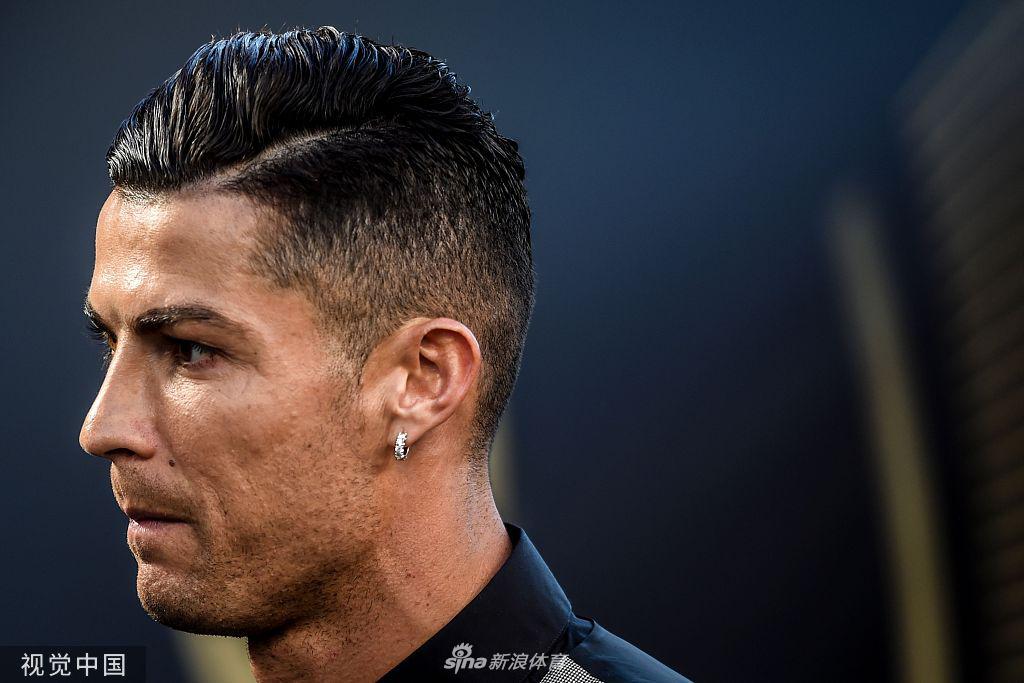 C罗当选葡萄牙年度最佳球员 生涯10次获奖