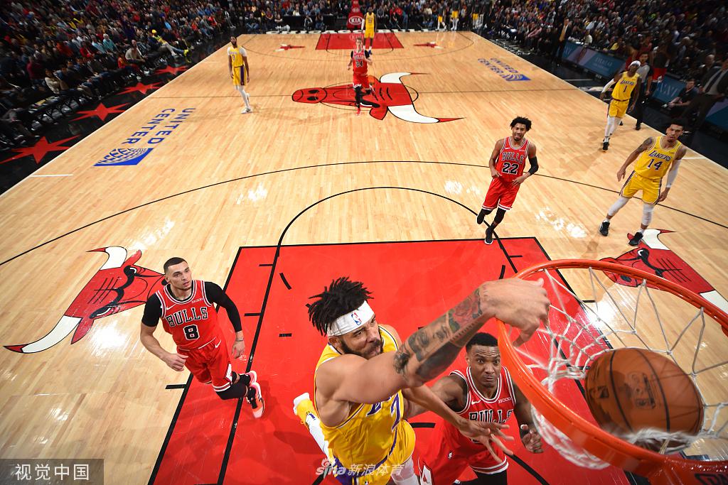 [NBA]湖人118-112公牛 詹姆斯砍三双大逆转