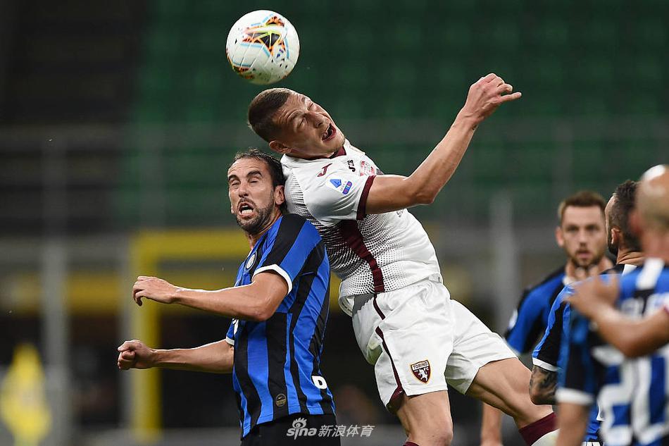 劳塔罗传射桑切斯两助攻 国米3-1都灵