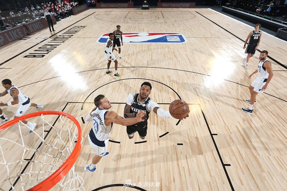 [NBA常规赛]独行侠114-110国王 东契奇砍大号三双