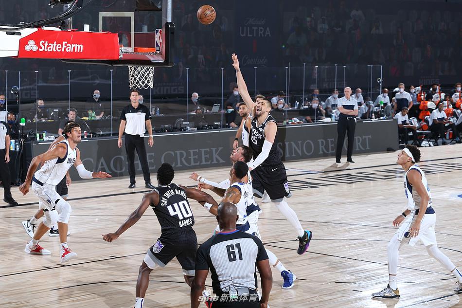 [NBA常规赛]独行侠114-110国王 东契奇砍大号三双