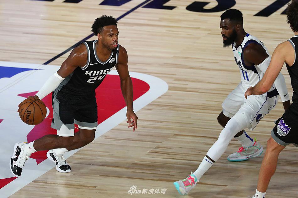 [NBA常规赛]独行侠114-110国王 东契奇砍大号三双