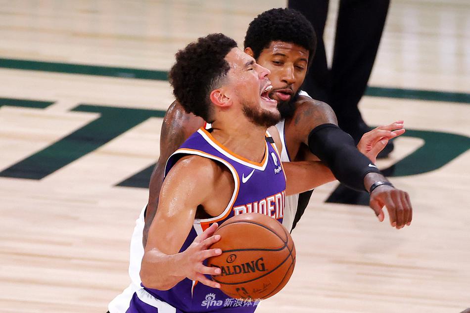 [NBA常规赛]太阳117-115快船 布克35分献绝杀