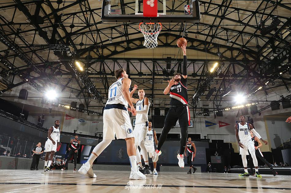 [NBA]开拓者134-131独行侠 利拉德狂轰61分