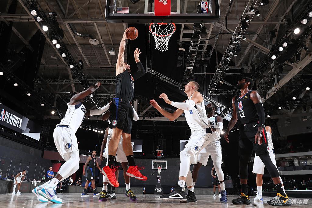 [NBA季后赛]独行侠110-118快船 总分0-1