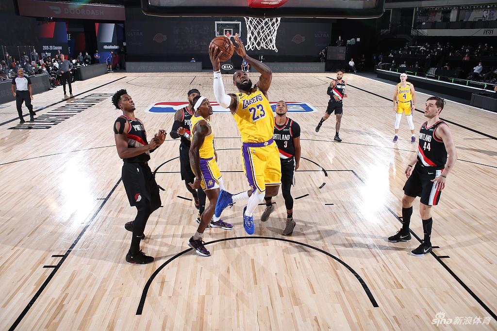 [NBA季后赛]开拓者100-93湖人 利拉德34分力压詹姆斯