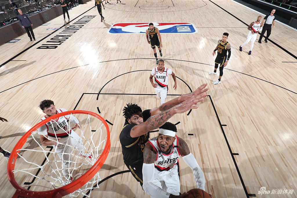 [NBA季后赛]湖人135-115开拓者 总分3-1