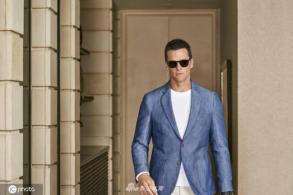 43岁型男汤姆-布雷迪写真大片魅力四射