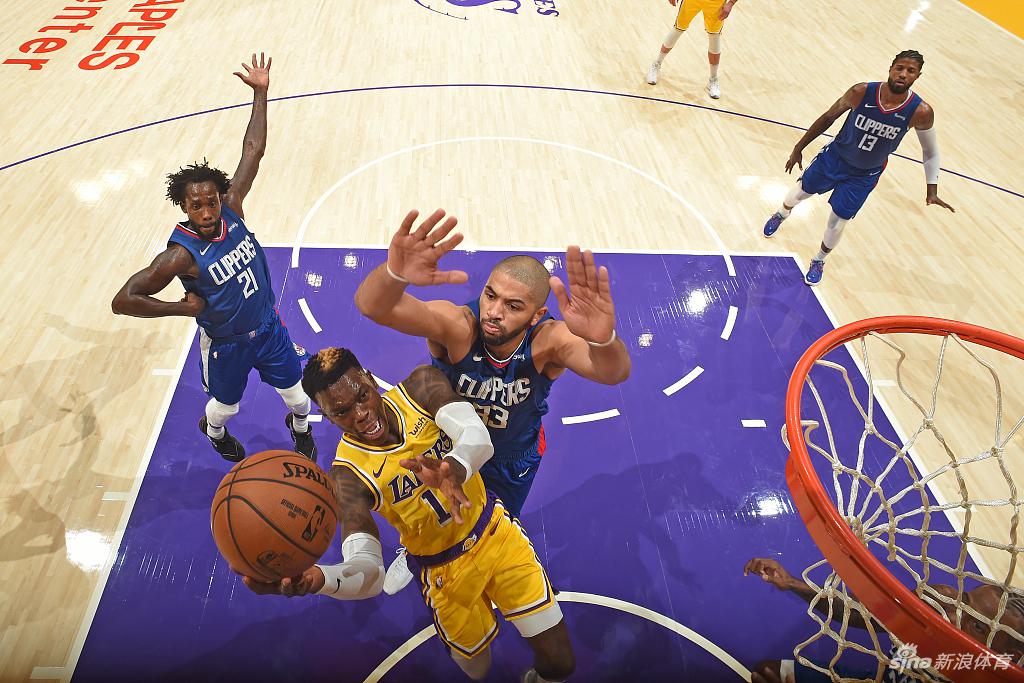 [NBA揭幕战]快船116-109湖人 泡椒33分力压詹姆斯