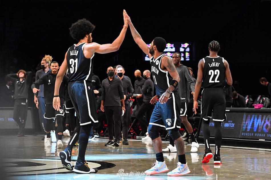 [NBA揭幕战]篮网125-99勇士 杜兰特欧文合砍48分