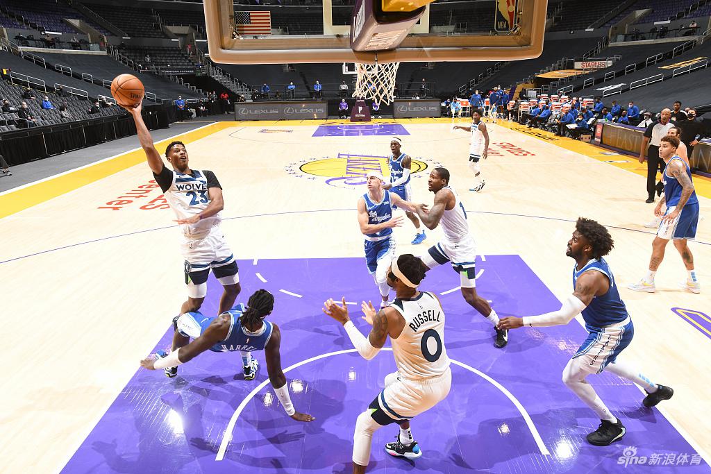 [NBA常规赛]森林狼91-127湖人
