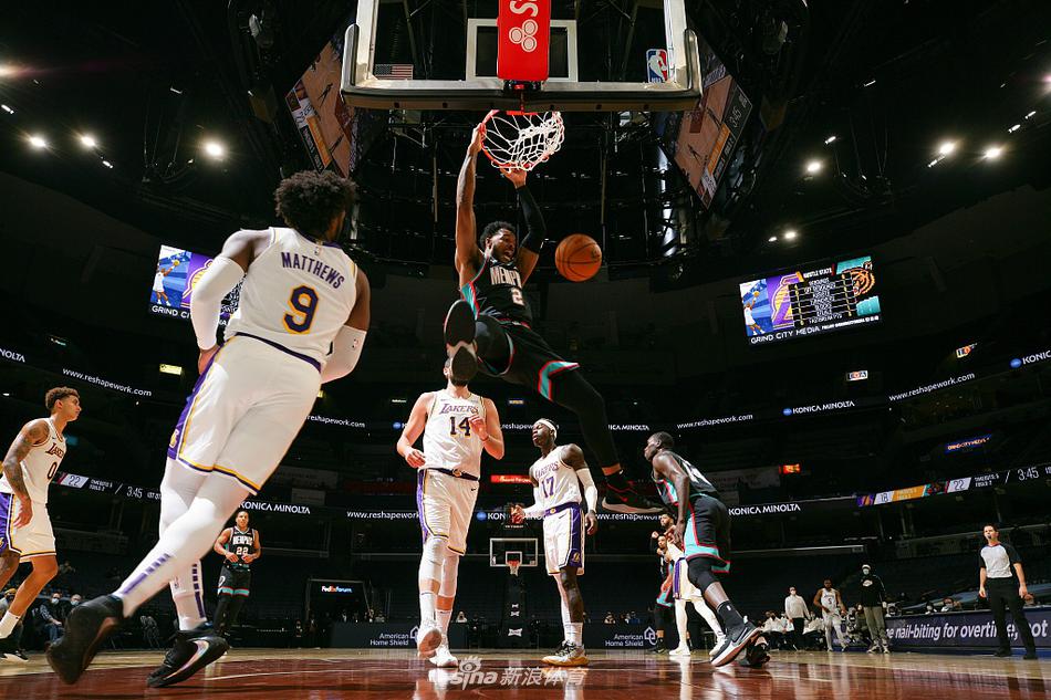 [NBA常规赛]湖人108-94灰熊