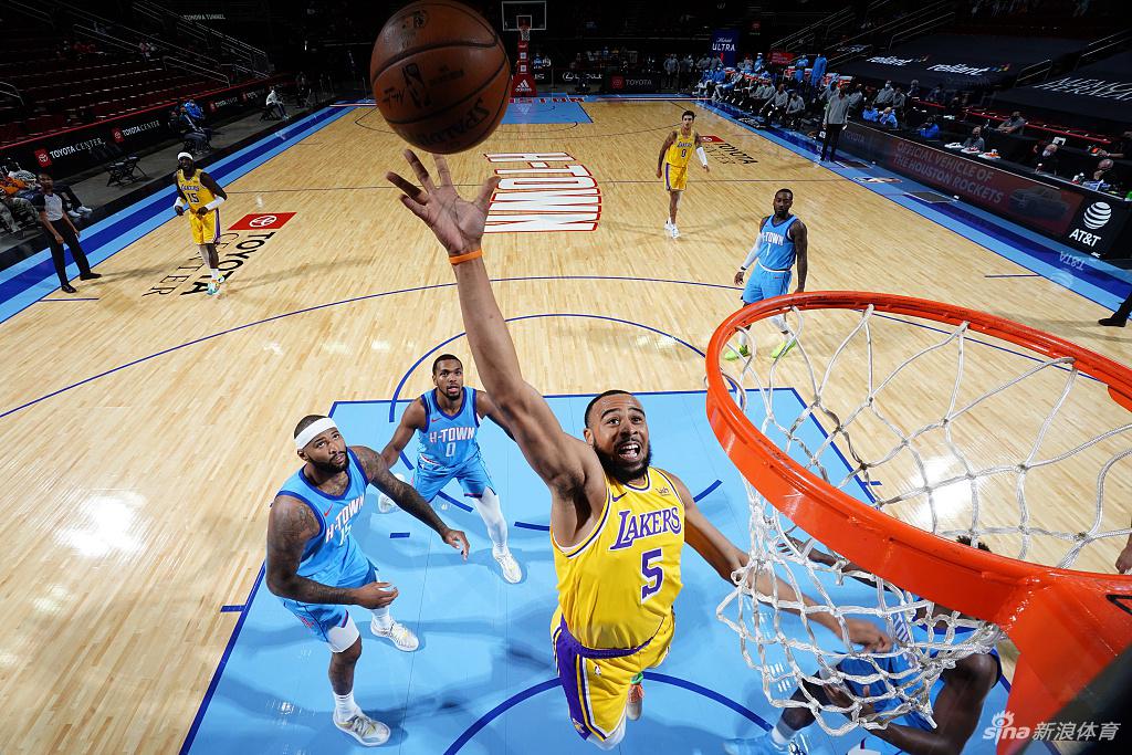 [NBA]湖人117-100火箭 詹姆斯砍26+8