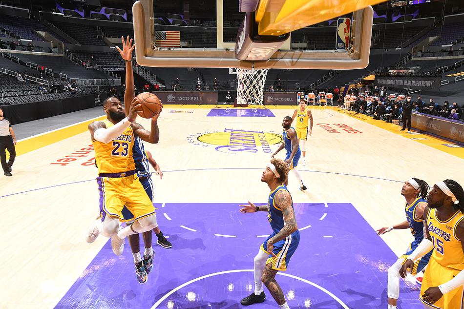 [NBA常规赛]勇士115-113湖人