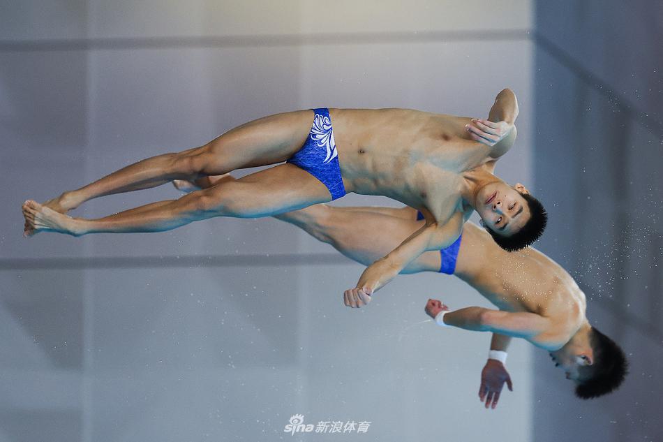 2021东京奥运会跳水选拔赛首日：陈艾森/曹缘领衔10米台摘金