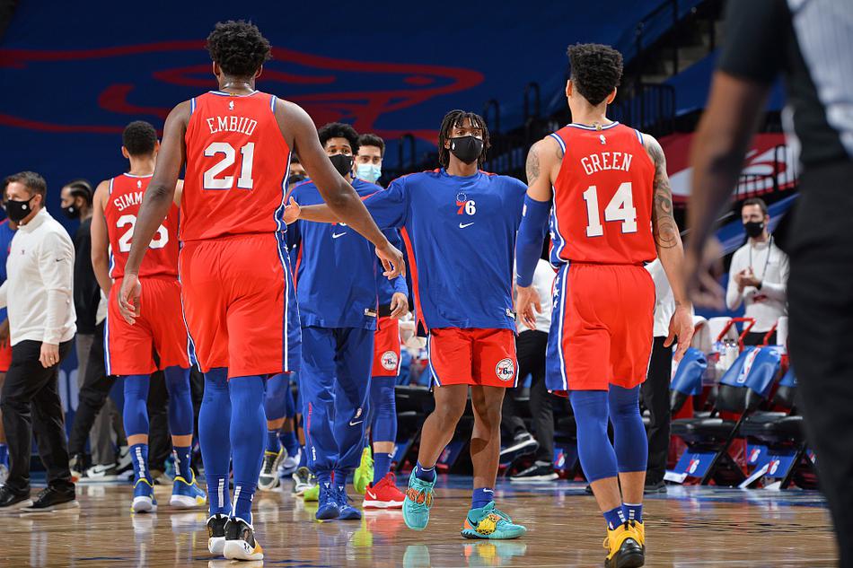 [NBA常规赛]湖人106-107 76人