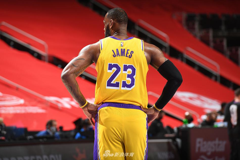 [NBA常规赛]湖人92-107活塞