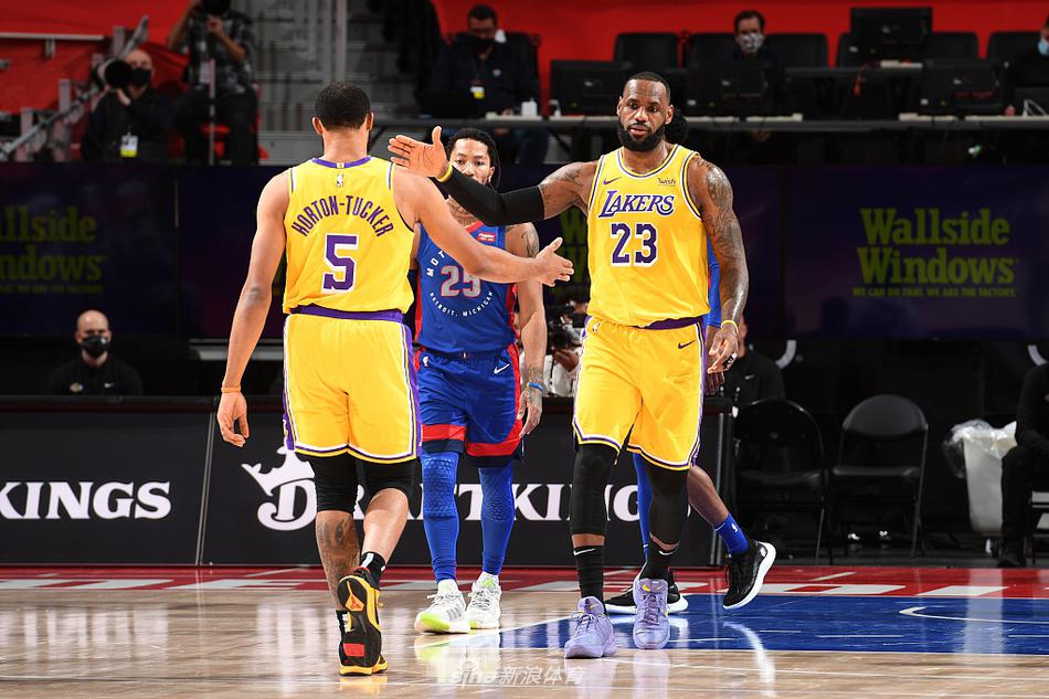 [NBA常规赛]湖人92-107活塞