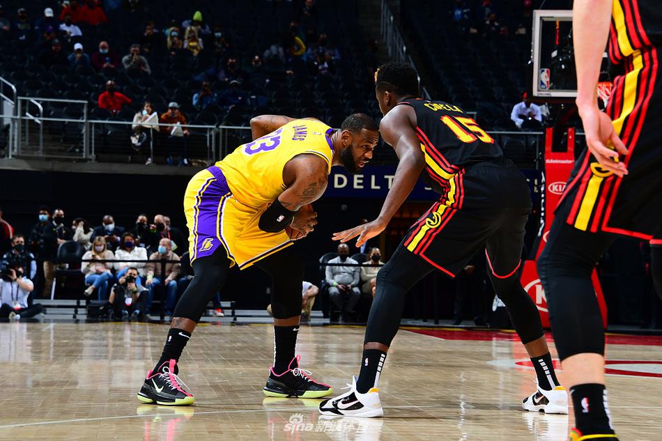 [NBA常规赛]湖人107-99老鹰