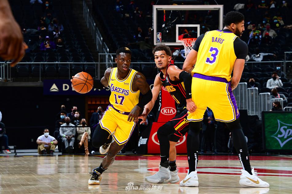 [NBA常规赛]湖人107-99老鹰