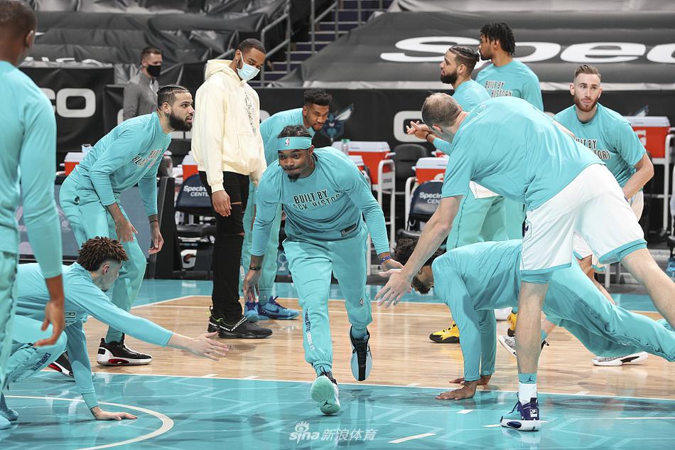 [NBA常规赛]76人118-111黄蜂