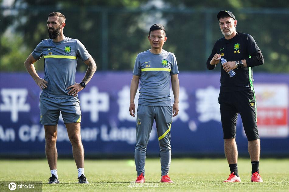 北京国安训练备战