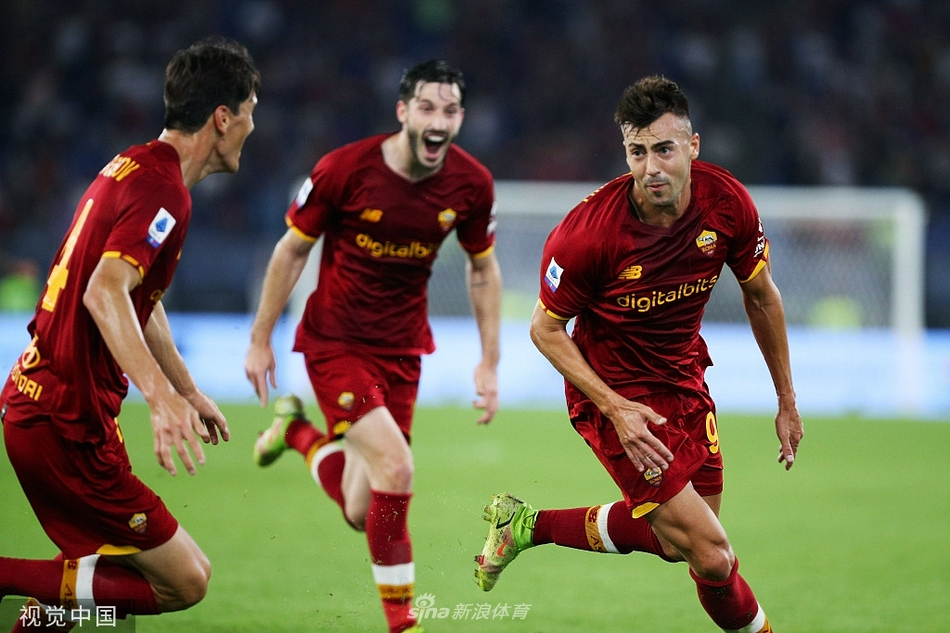 [意甲]罗马2-1萨索洛 沙拉维补时绝杀穆帅狂奔