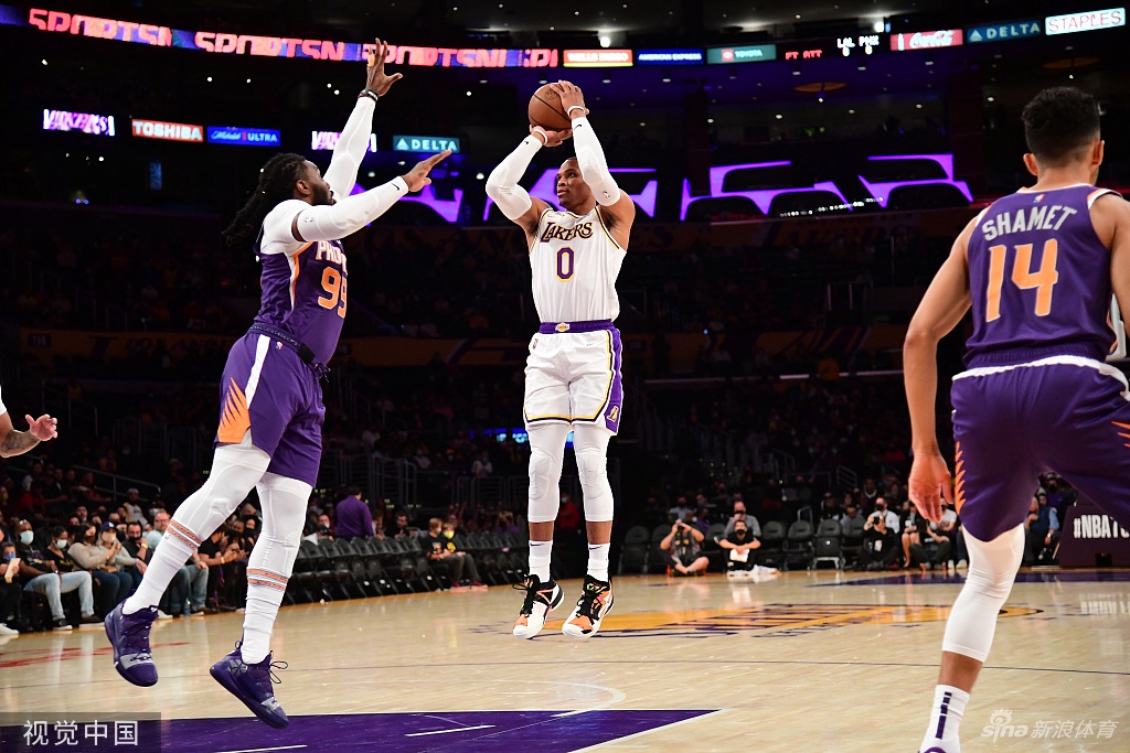 [NBA季前赛]太阳123-94湖人