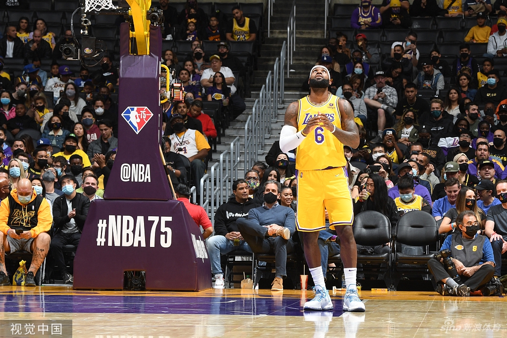 [NBA季前赛]勇士Vs湖人 三巨头出战