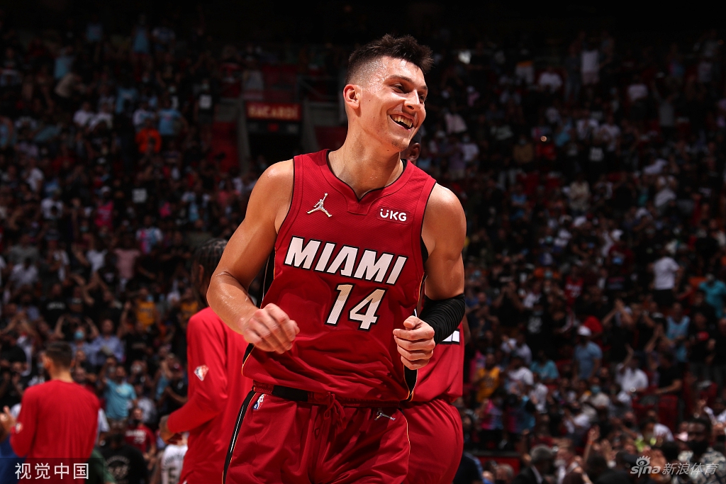 [NBA常规赛]雄鹿95-137热火