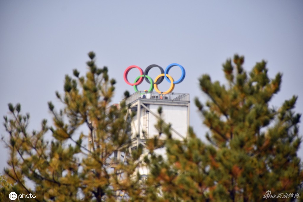 奥运五环标识喜迎冬奥倒计时100天