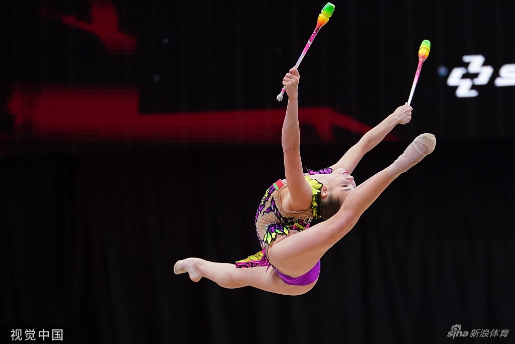 赵樾/王子露出战艺术体操世锦赛