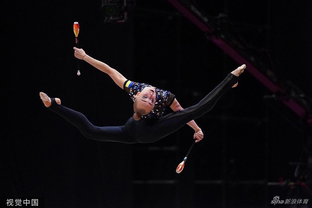 赵樾/王子露出战艺术体操世锦赛