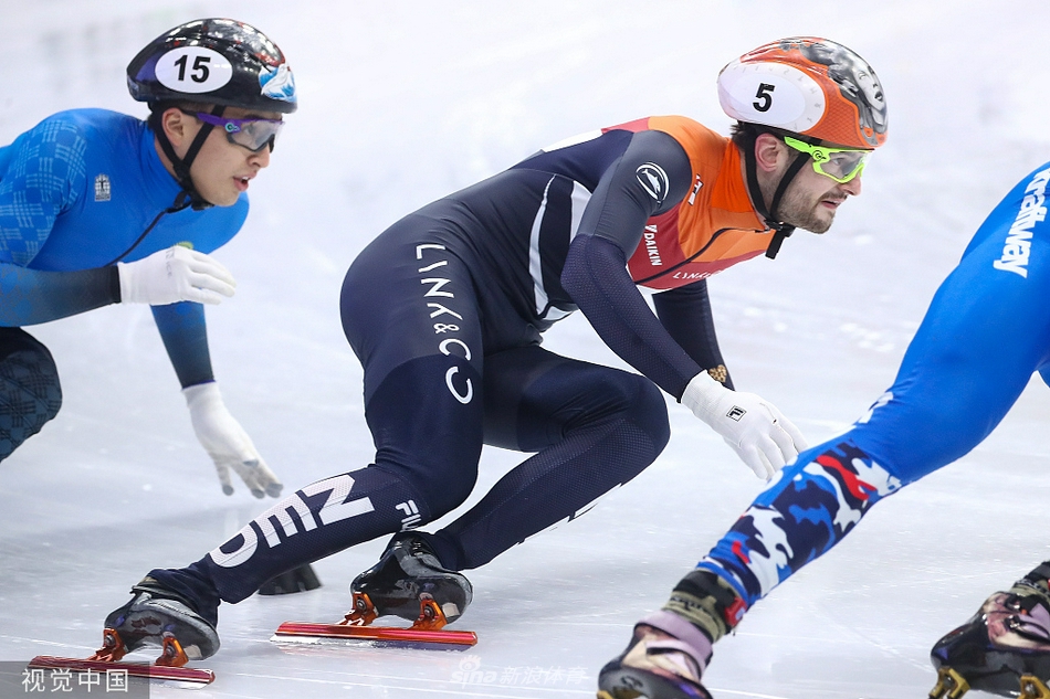短道速滑世界杯匈牙利站首日：男子500米武大靖晋级