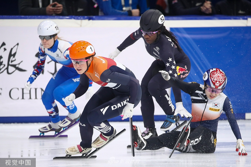 短道速滑世界杯匈牙利站首日：男子500米武大靖晋级