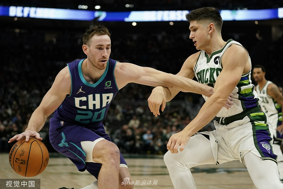 [NBA]黄蜂125-127雄鹿 字母哥绝杀