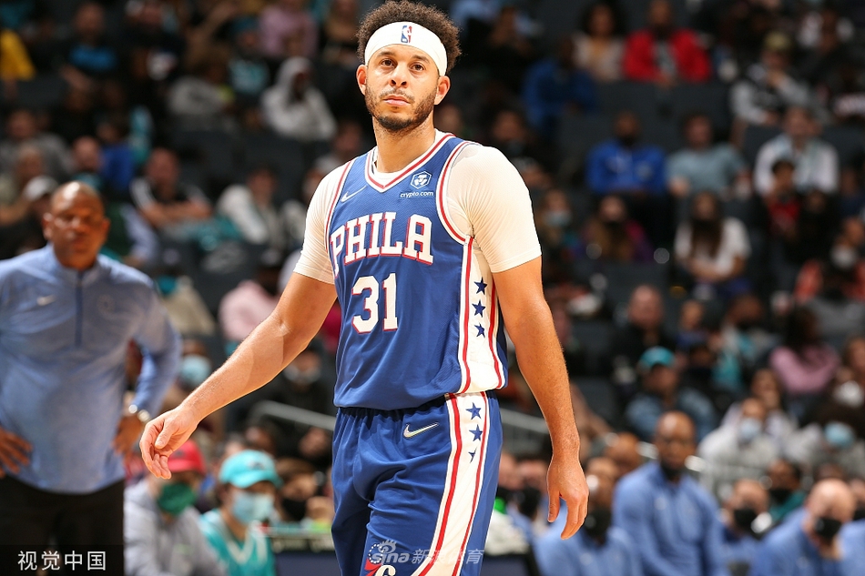 [NBA常规赛]76人127-124黄蜂