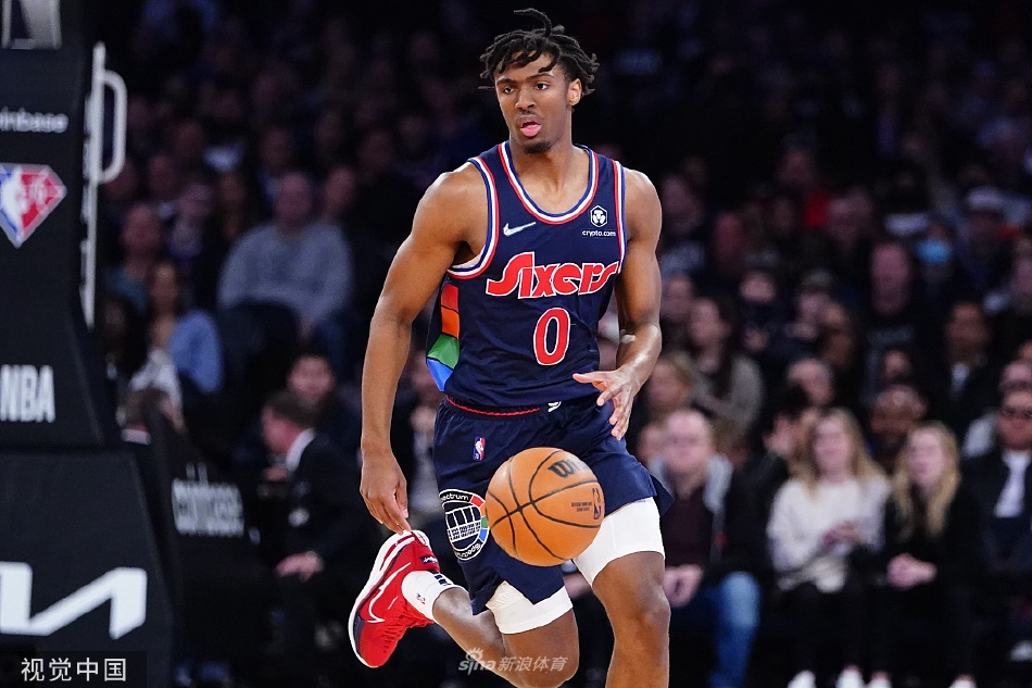 [NBA]76人125-109尼克斯 大帝37分哈登三双