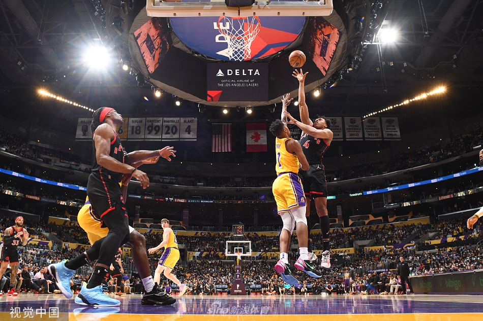 [NBA]猛龙114-103湖人 詹姆斯空砍30分