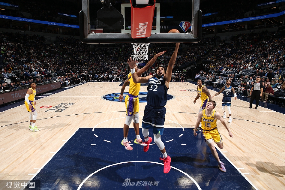 [NBA]湖人104-124森林狼 詹姆斯19分