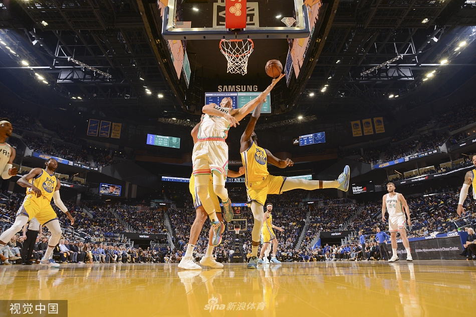 [NBA]马刺110-108勇士 汤神24分