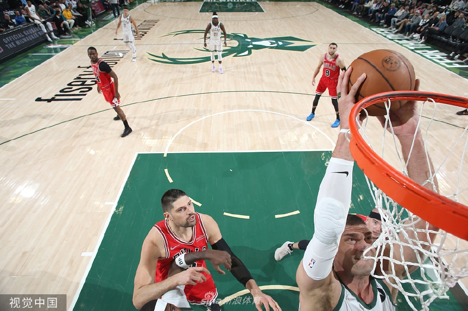 [NBA常规赛]公牛98-126雄鹿