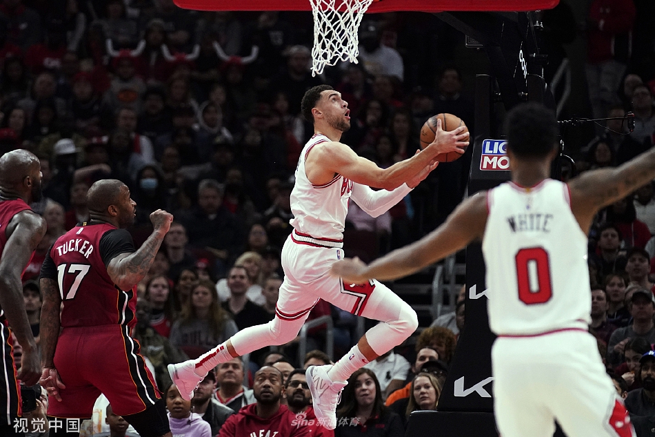 [NBA常规赛]热火127-109公牛