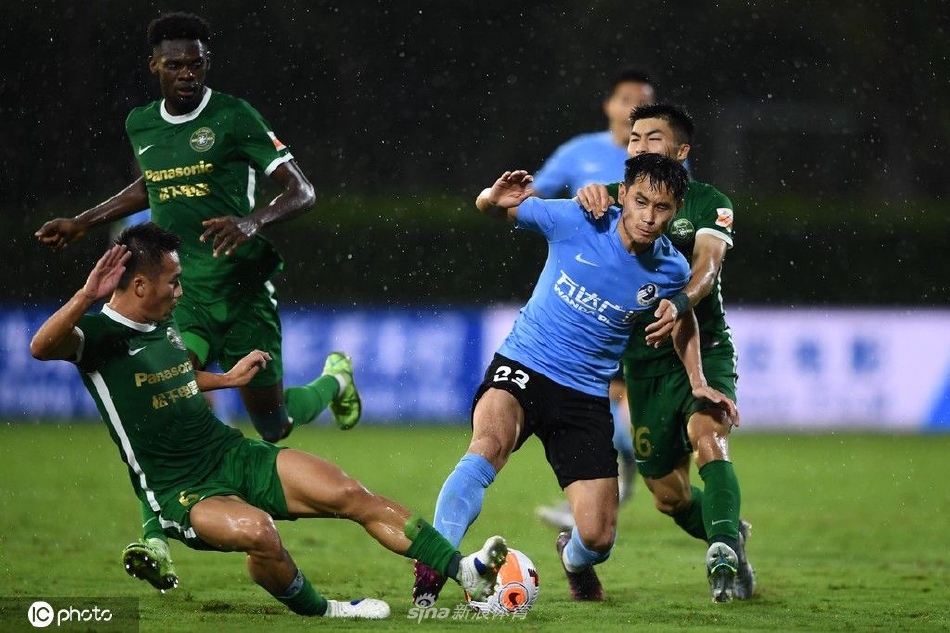 [中超]大连人1-1浙江队
