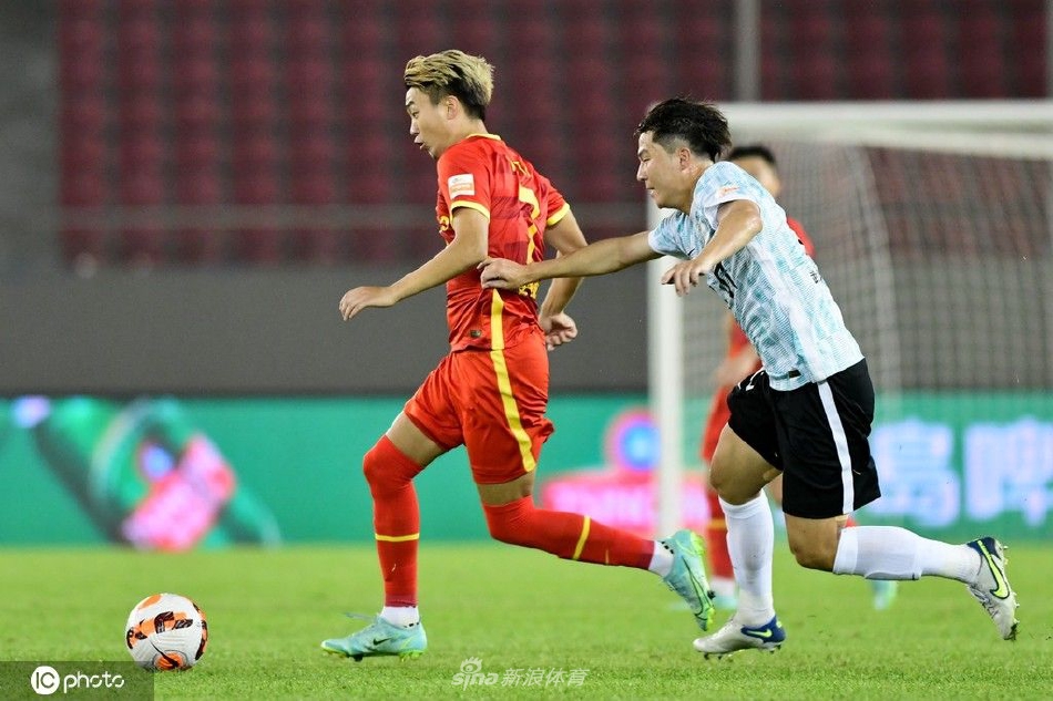 [中超]河北队2-1武汉长江