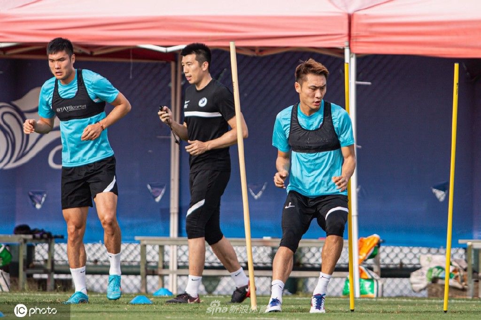 大连人备战训练