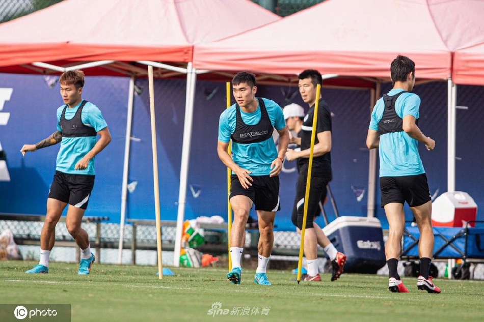 大连人备战训练